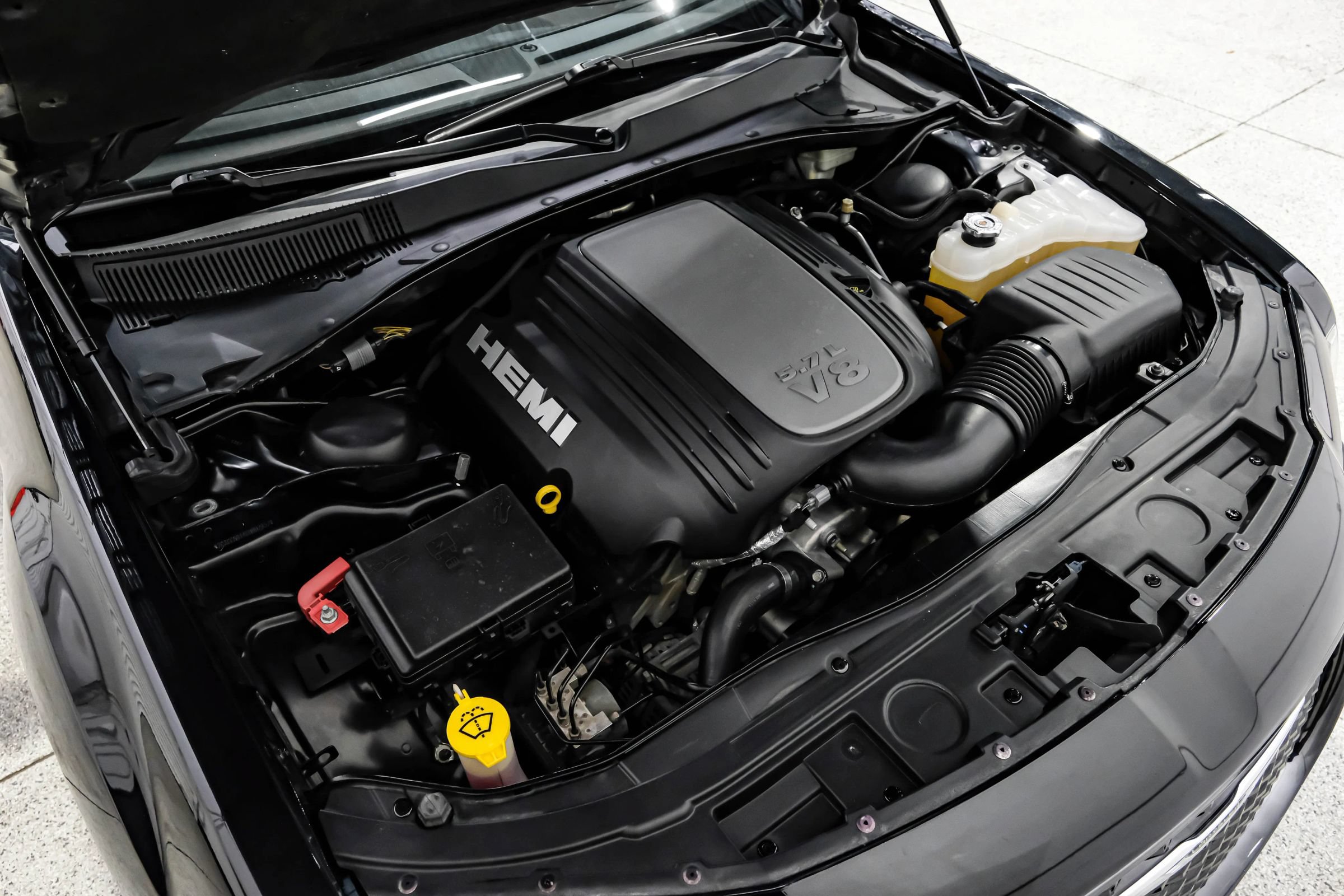 Used 2015 Chrysler 300 S w/ 300S Premium Group RWD image 65