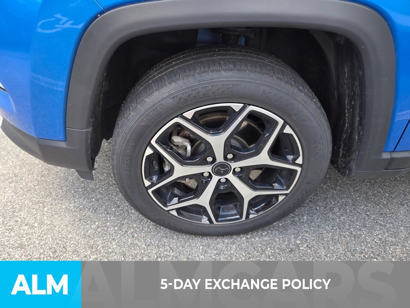 Used 2025 Jeep Compass Limited AWD/4WD image 4