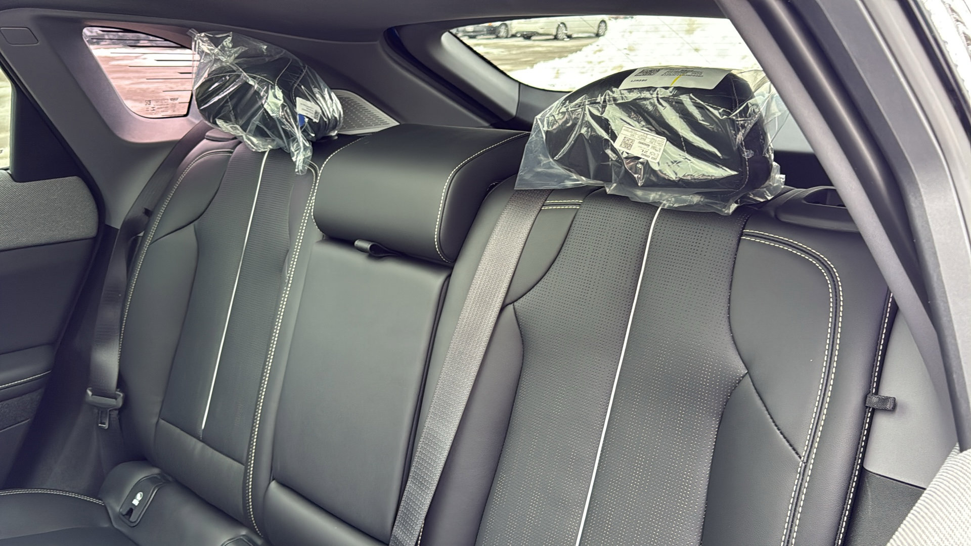 New 2026 Cadillac Optiq Luxury 2 image 28