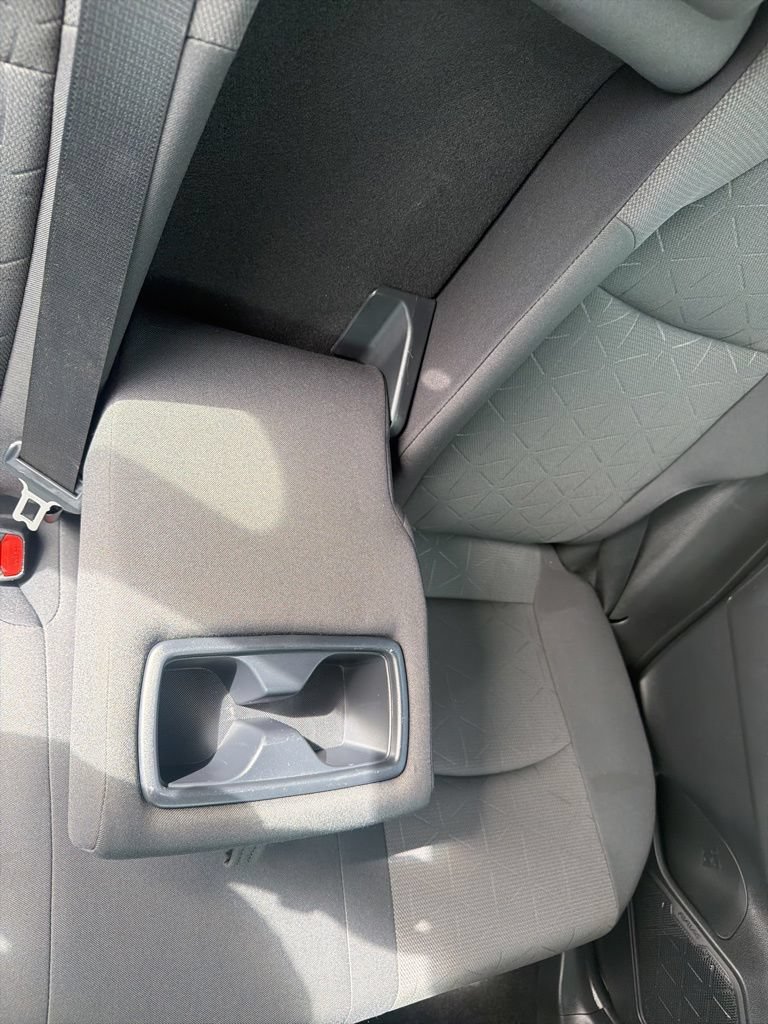 Used 2023 Toyota RAV4 XLE AWD/4WD image 43