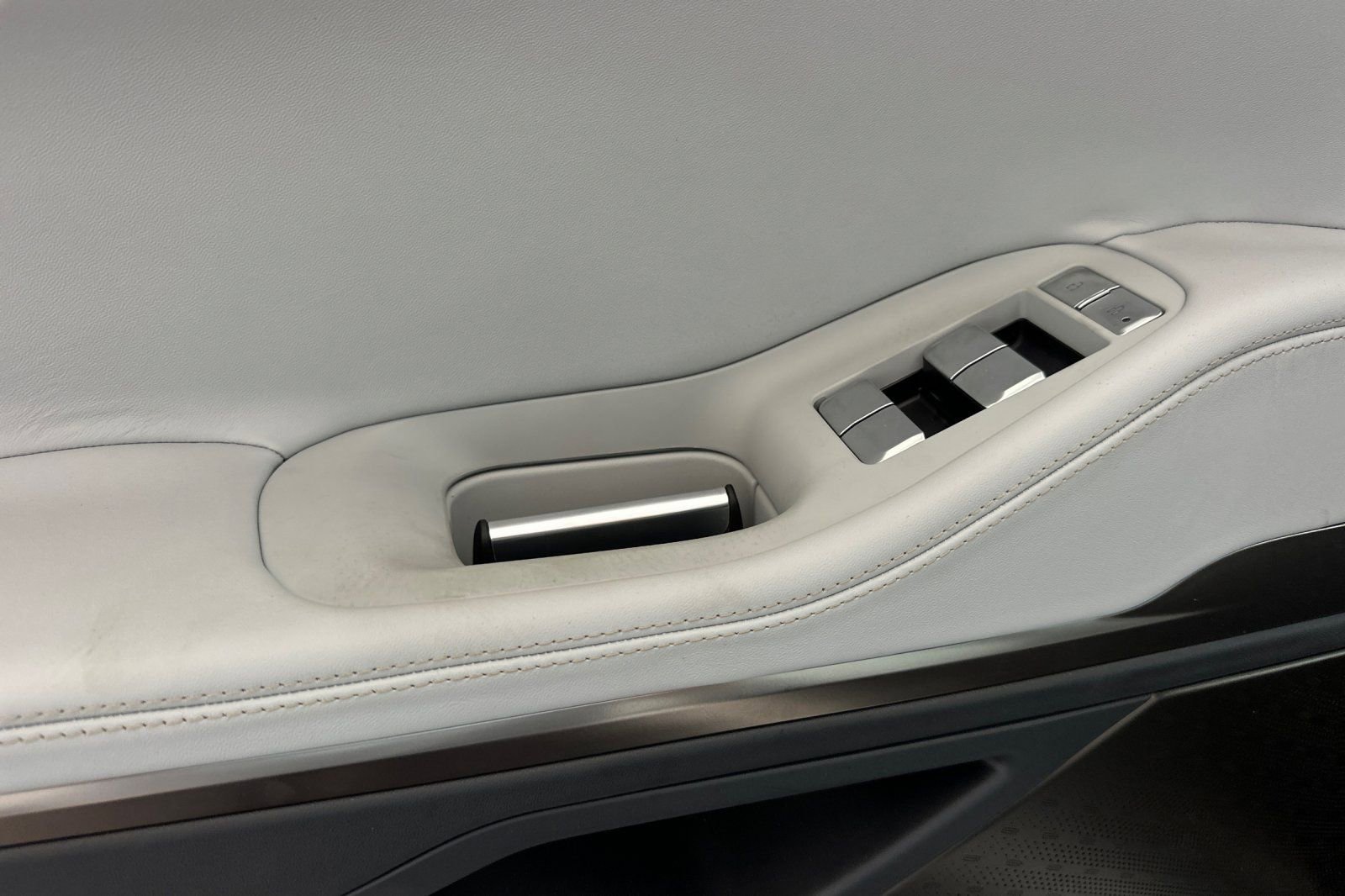 New 2026 Lincoln Navigator L Black Label AWD/4WD image 10