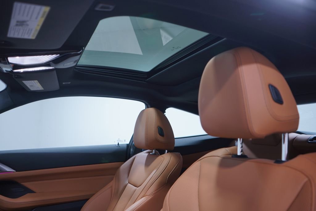 Used 2025 BMW 430i 430i w/ M Sport Package image 8