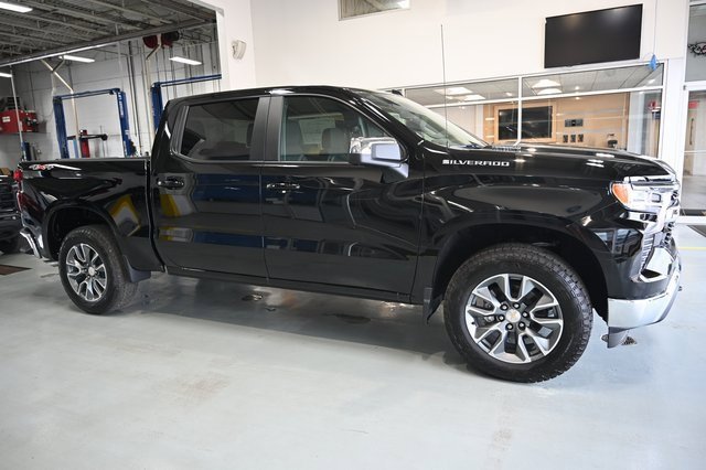 New 2026 Chevrolet Silverado 1500 LT image 4