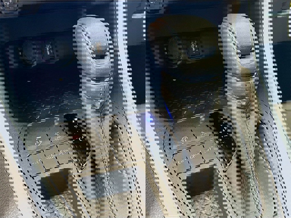 New 2025 Toyota RAV4 XLE image 16