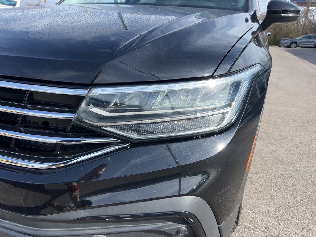 Used 2022 Volkswagen Tiguan S image 9