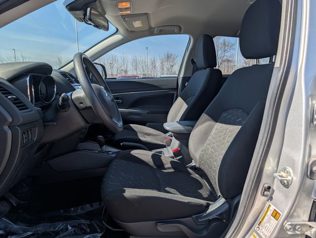 Used 2024 Mitsubishi Outlander Sport ES image 8