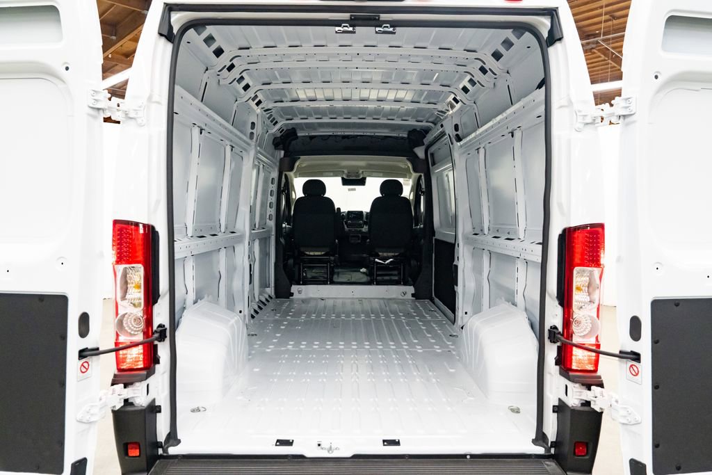 New 2026 RAM ProMaster 2500 image 9