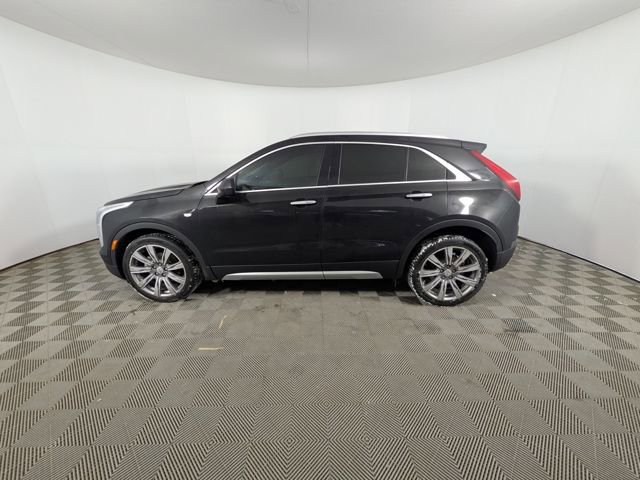 Used 2020 Cadillac XT4 Premium Luxury w/ Cold Weather Package image 19