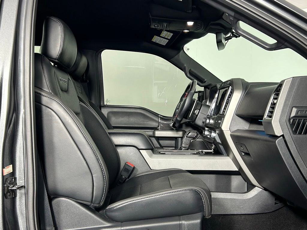 Used 2019 Ford F150 Raptor w/ Equipment Group 802A Luxury AWD/4WD image 11