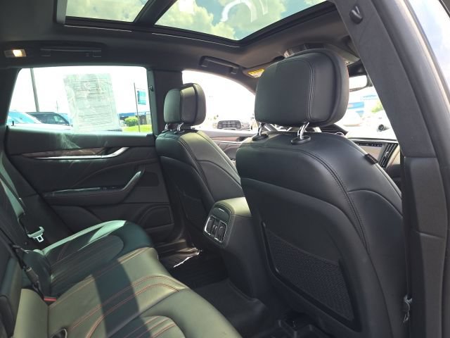 Used 2023 Maserati Levante Modena AWD/4WD image 46