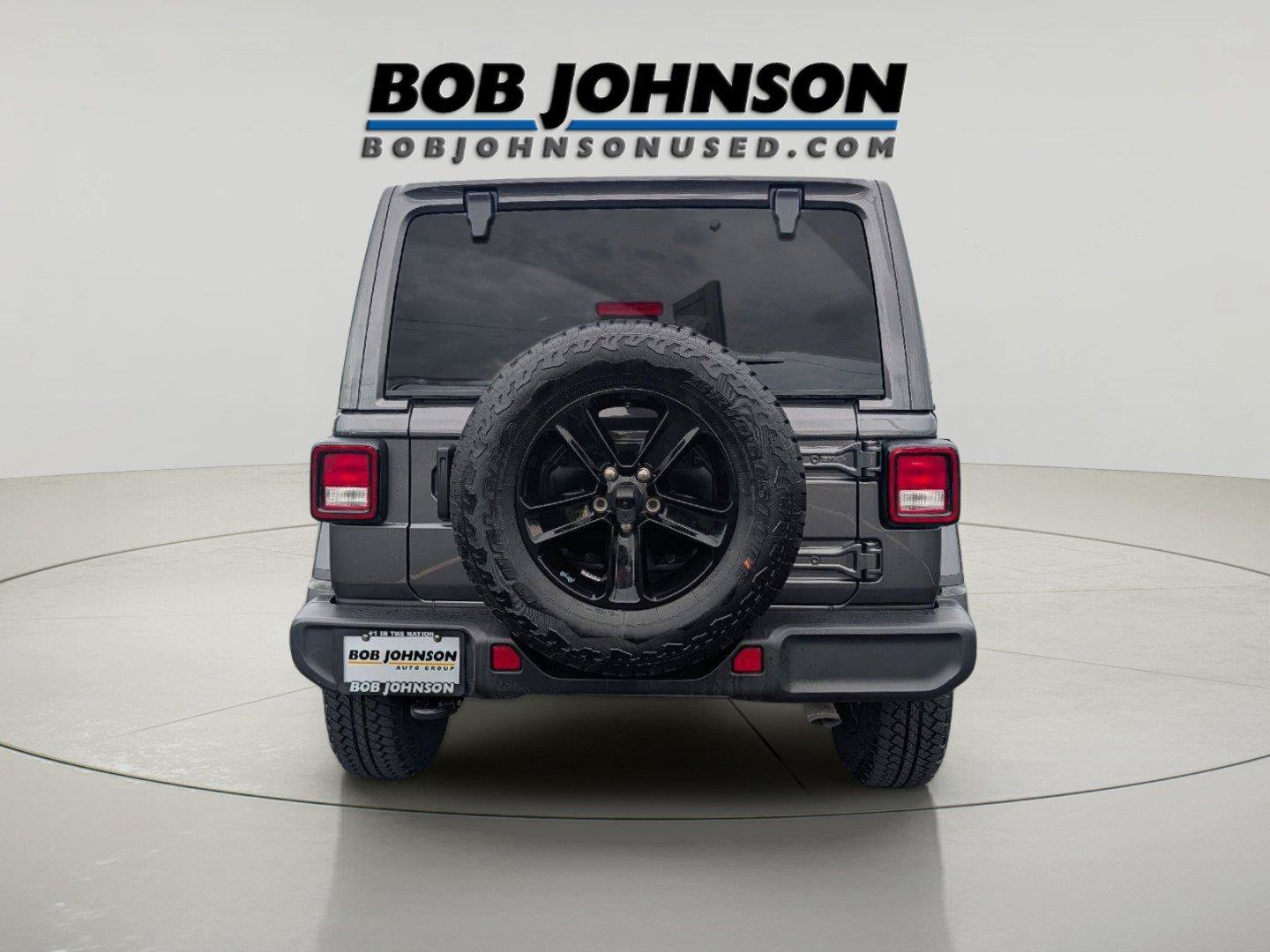 Used 2021 Jeep Wrangler Unlimited Sahara AWD/4WD image 3