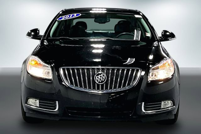 Used 2013 Buick Regal Premium FWD image 2