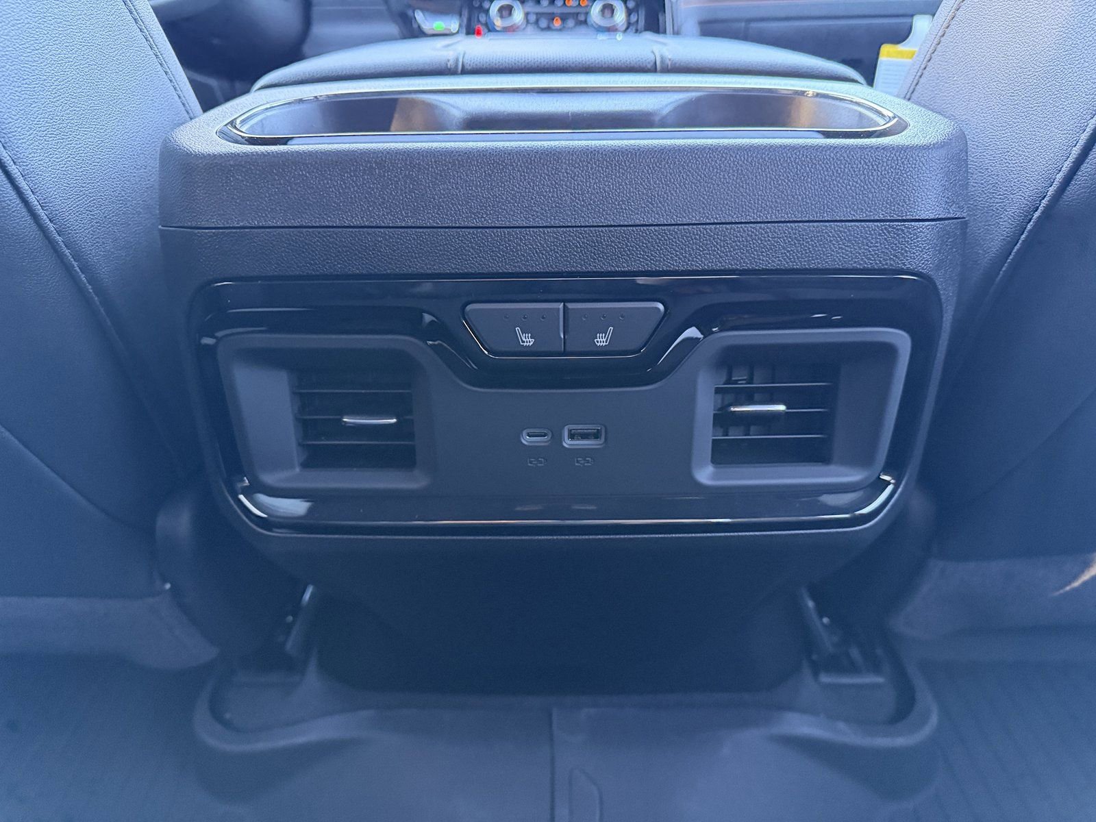 New 2026 GMC Sierra 2500 AT4 w/ AT4 Premium Plus Package image 28