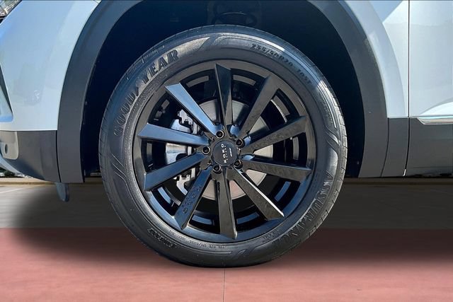 Certified 2021 Volkswagen Atlas SEL AWD/4WD image 37