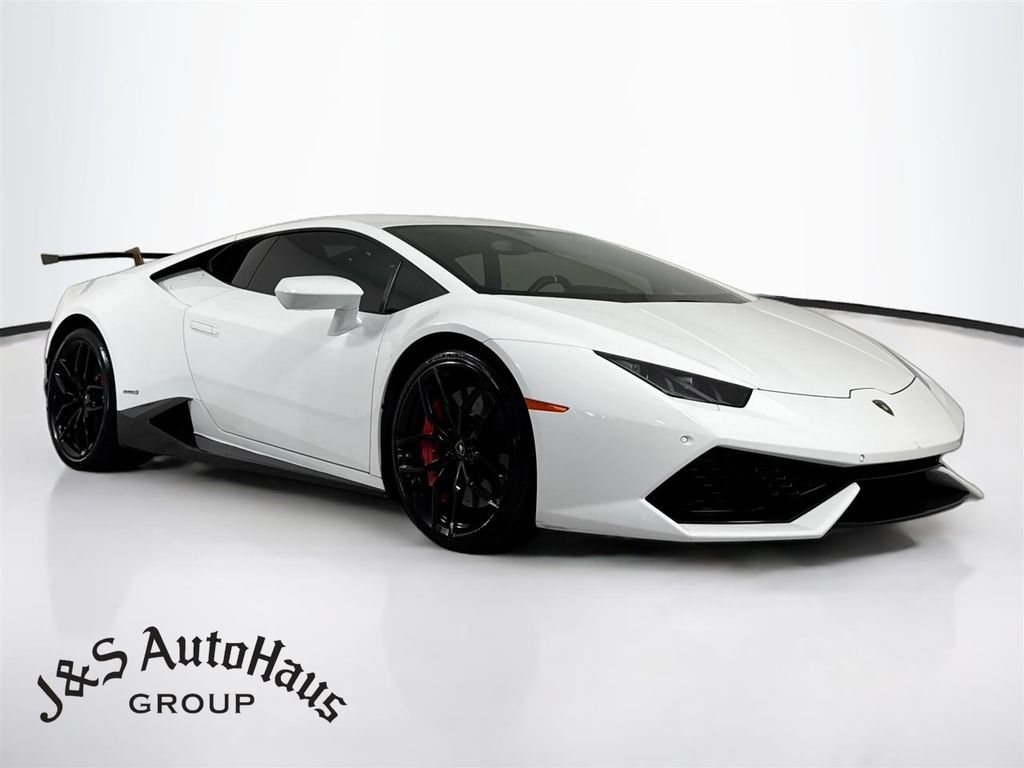 Used 2017 Lamborghini Huracan LP 610-4 AWD/4WD image 1