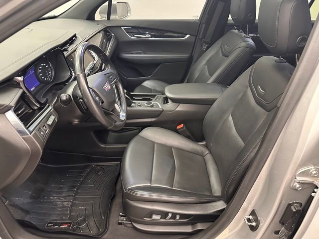 Used 2020 Cadillac XT6 Premium Luxury AWD/4WD image 14