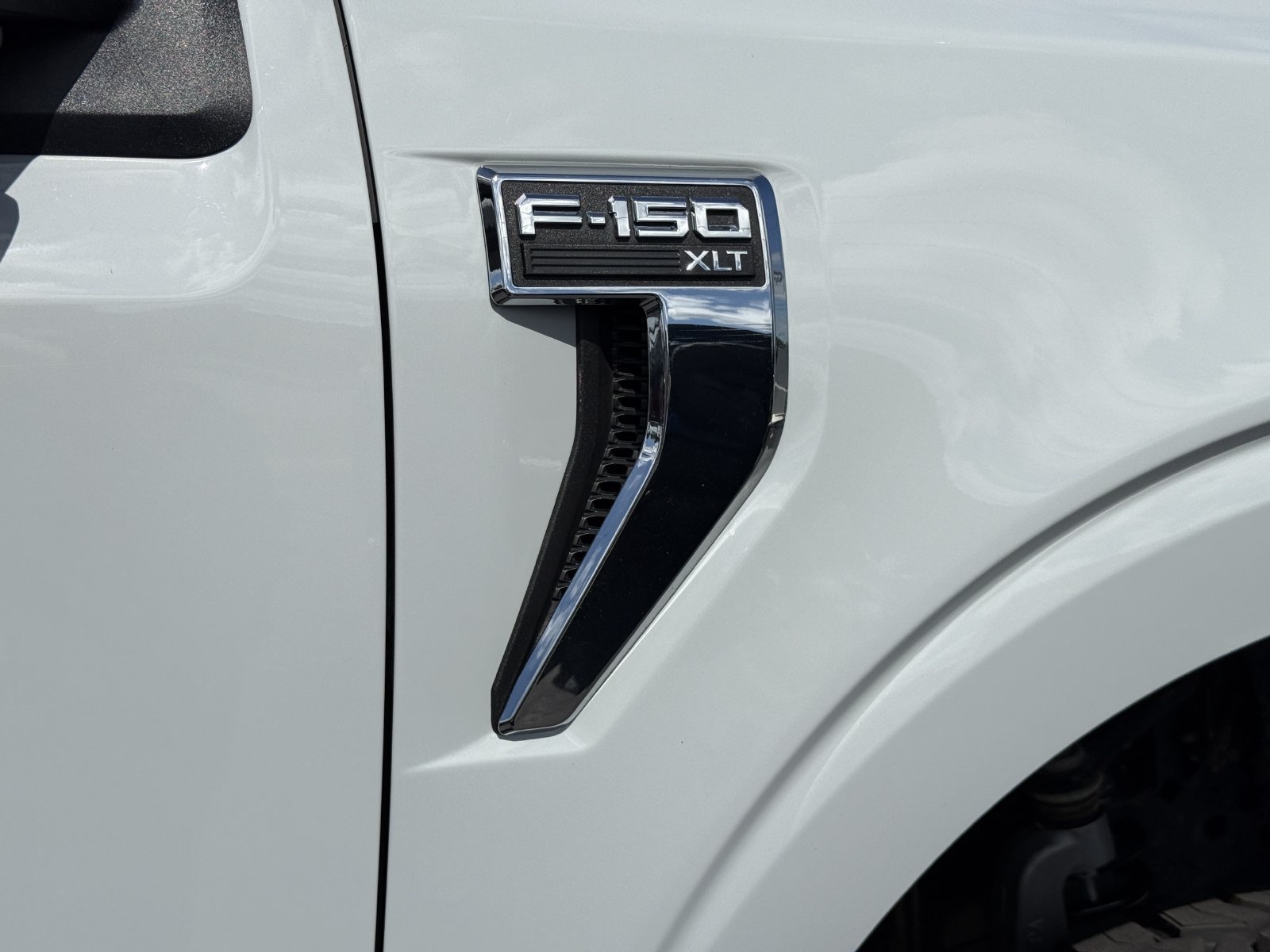 Used 2024 Ford F150 XLT w/ Mobile Office Package AWD/4WD image 14