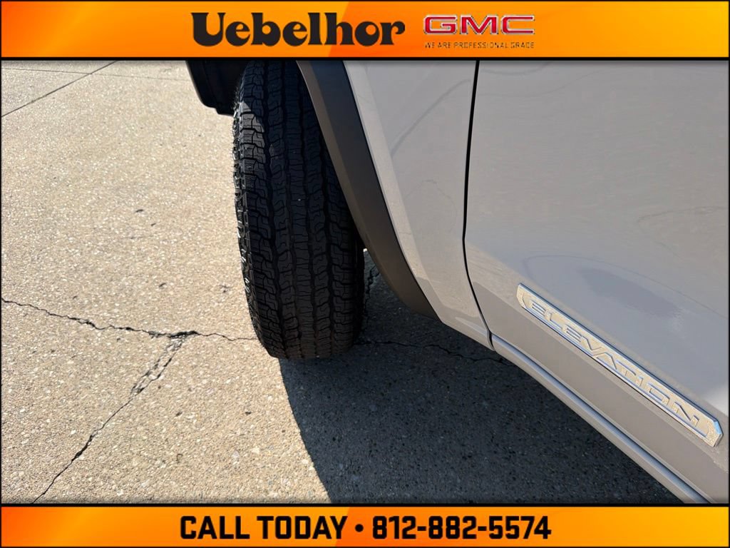 New 2026 GMC Canyon Elevation w/ Convenience Package RWD image 19
