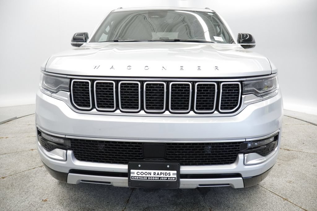 Certified 2024 Jeep Wagoneer Series II w/ Flexible Seating Group AWD/4WD image 12