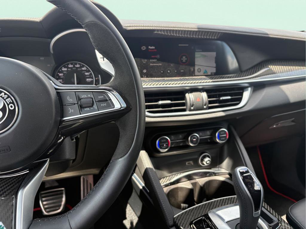 Used 2023 Alfa Romeo Stelvio Quadrifoglio w/ Active Assist Plus Package AWD/4WD image 15