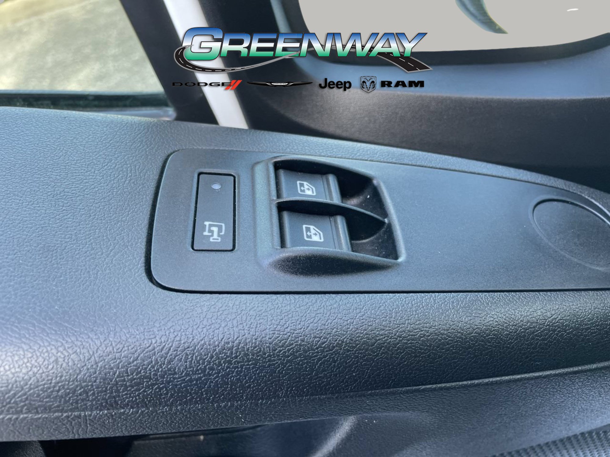 Used 2025 RAM ProMaster 2500 w/ U-Haul Equipment Group FWD image 16