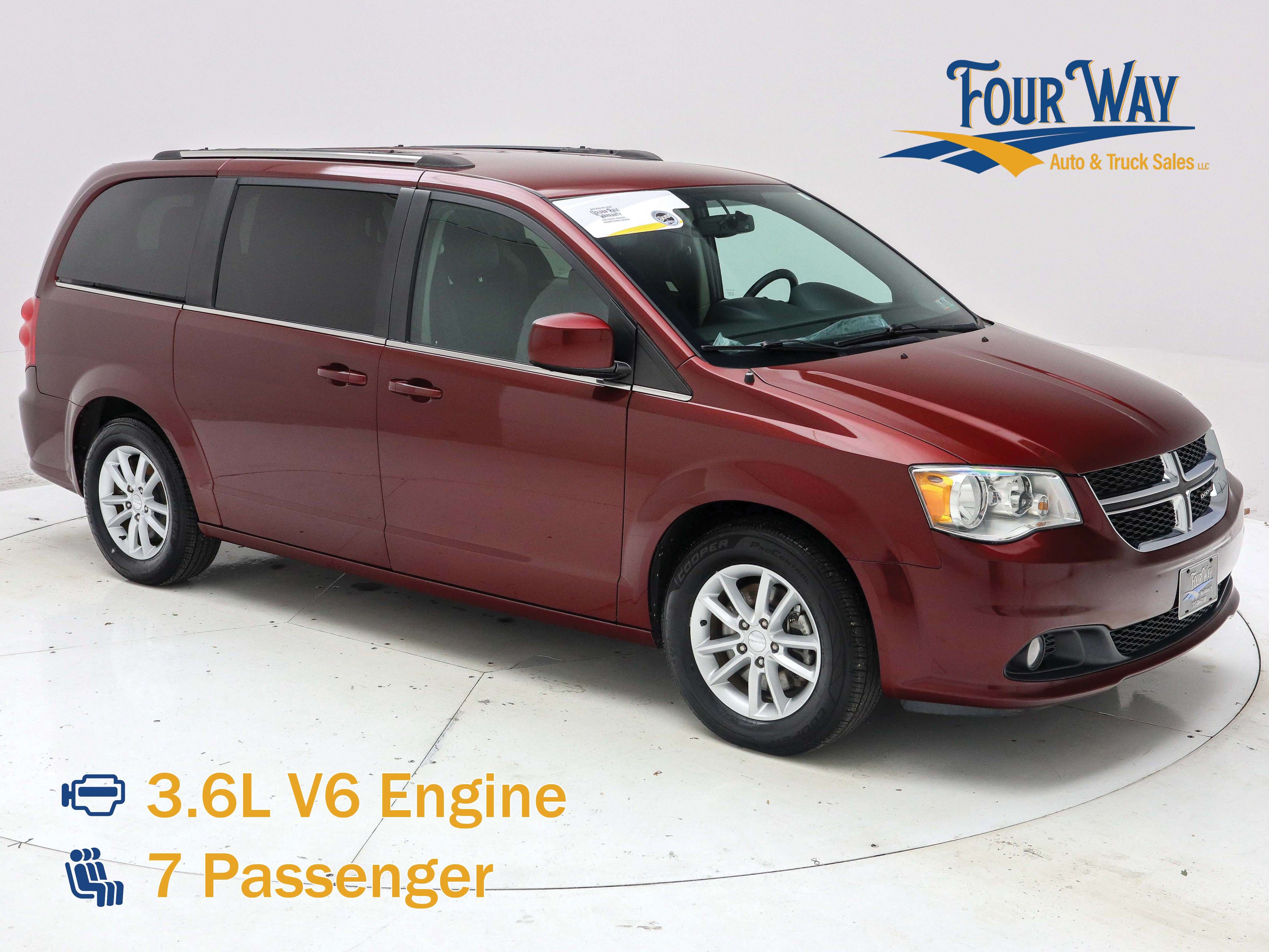 Used 2018 Dodge Grand Caravan SXT FWD image 1