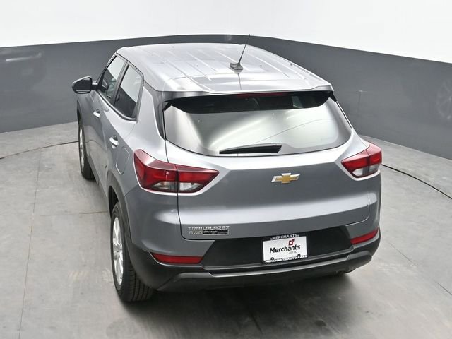 Used 2023 Chevrolet TrailBlazer LS AWD/4WD image 27