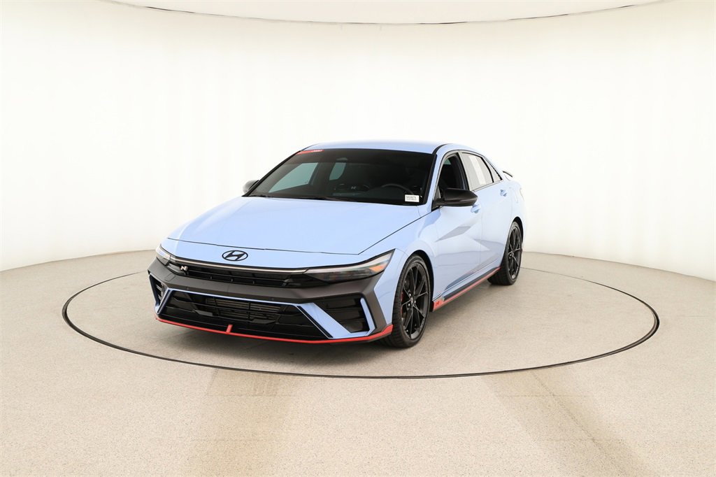 Used 2025 Hyundai Elantra N image 12