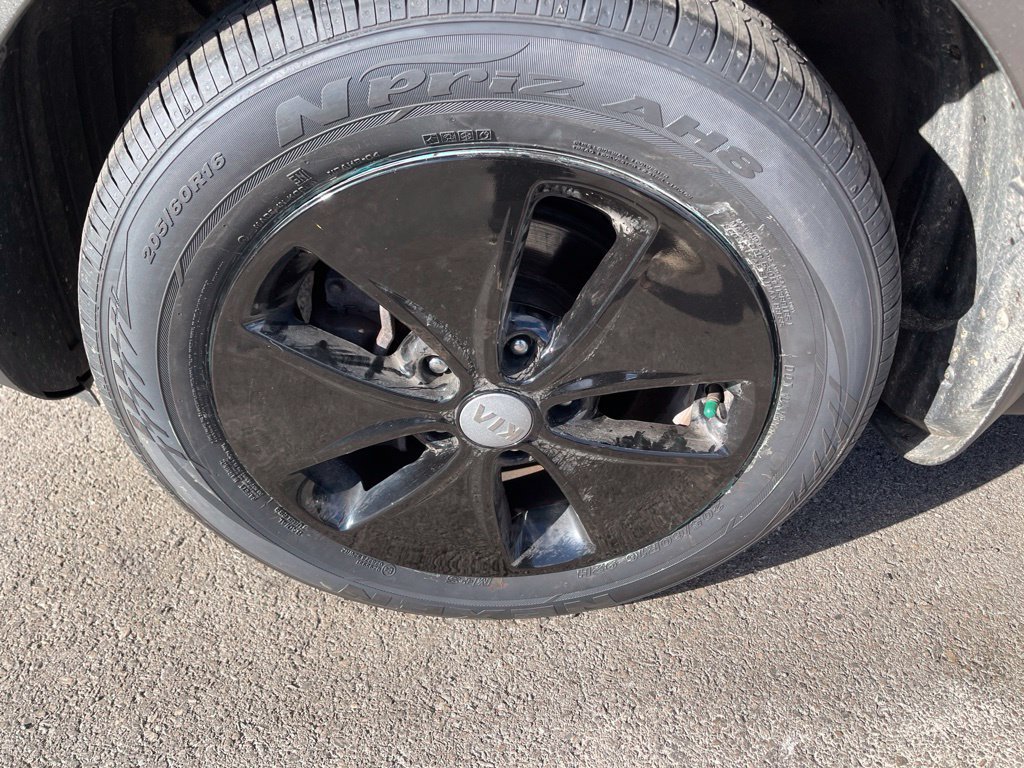 Used 2014 Kia Soul FWD image 5