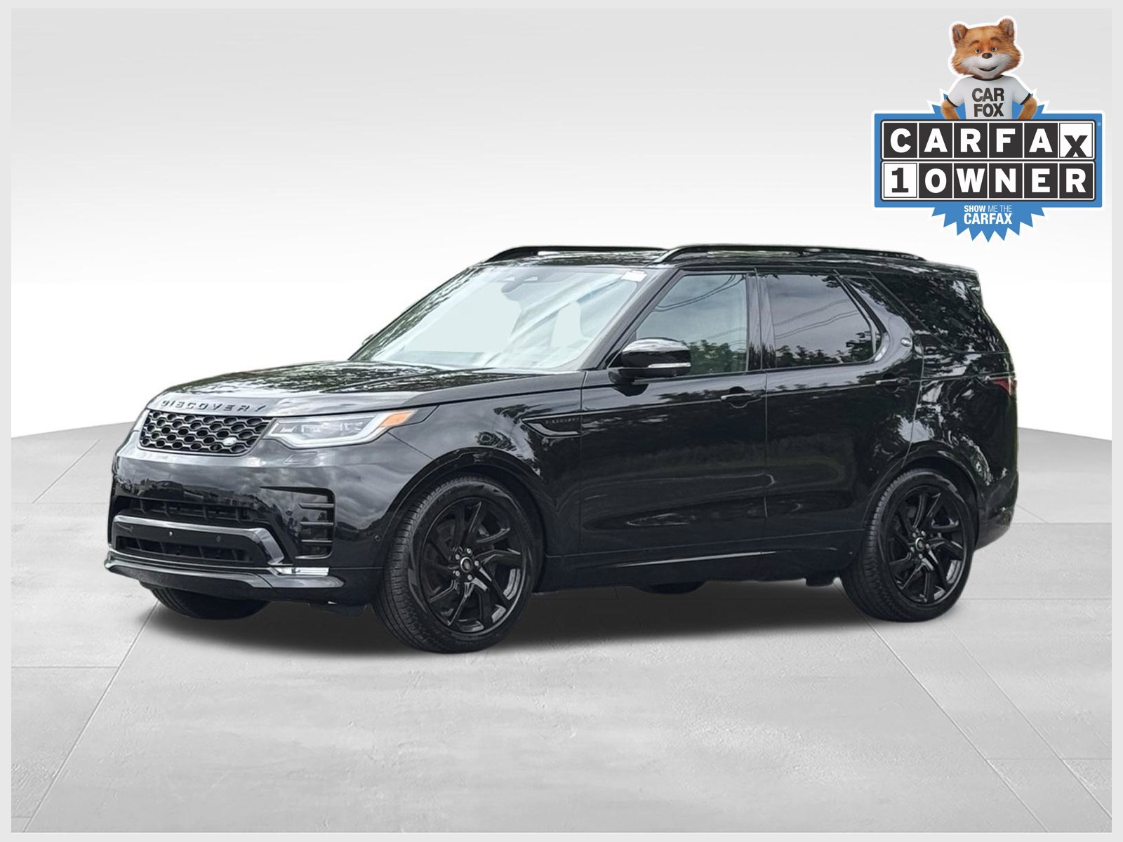 New 2025 Land Rover Discovery Dynamic SE
