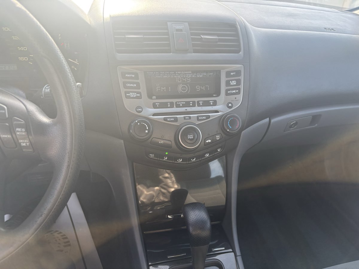 Used 2007 Honda Accord SE image 19