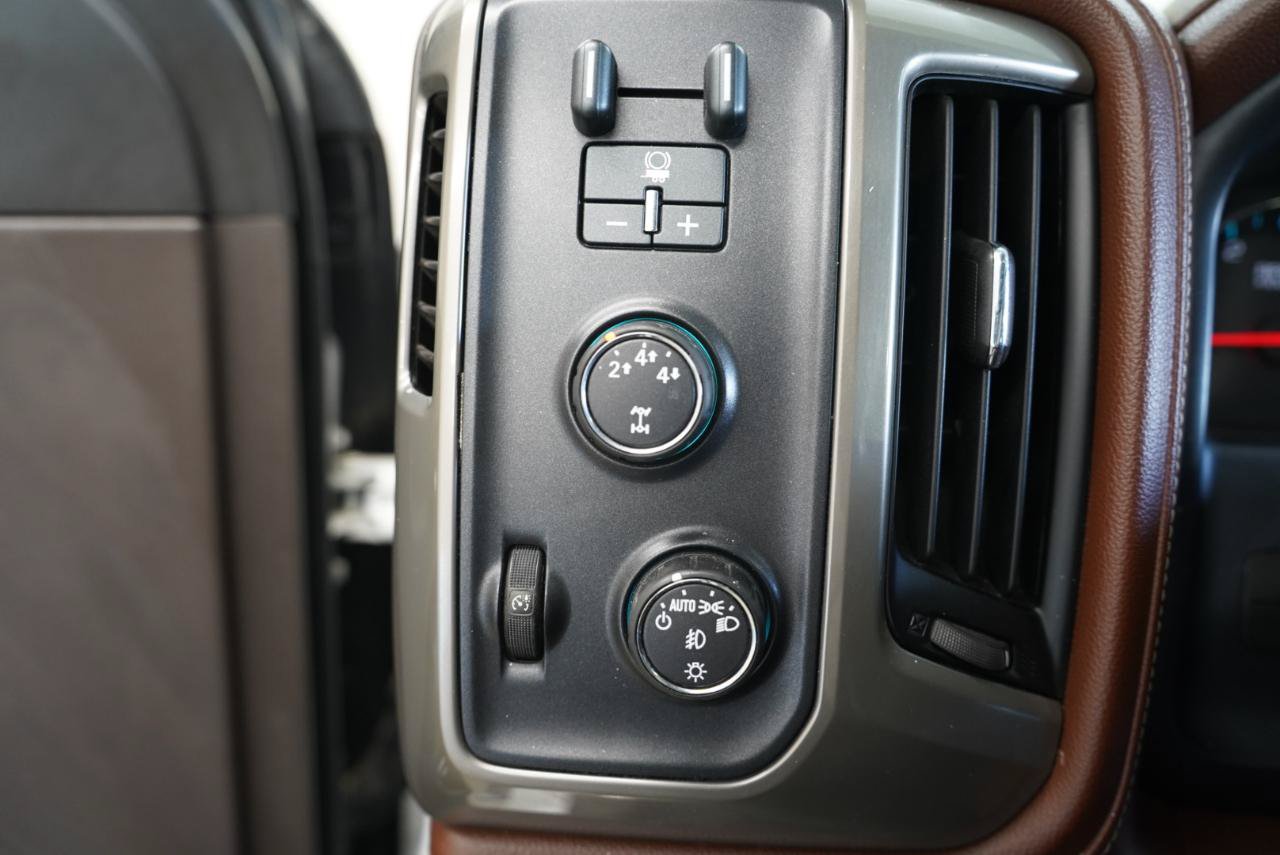 Used 2015 Chevrolet Silverado 2500 High Country w/ Duramax Plus Package AWD/4WD image 23