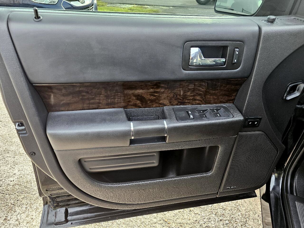 Used 2015 Ford Flex Limited image 11