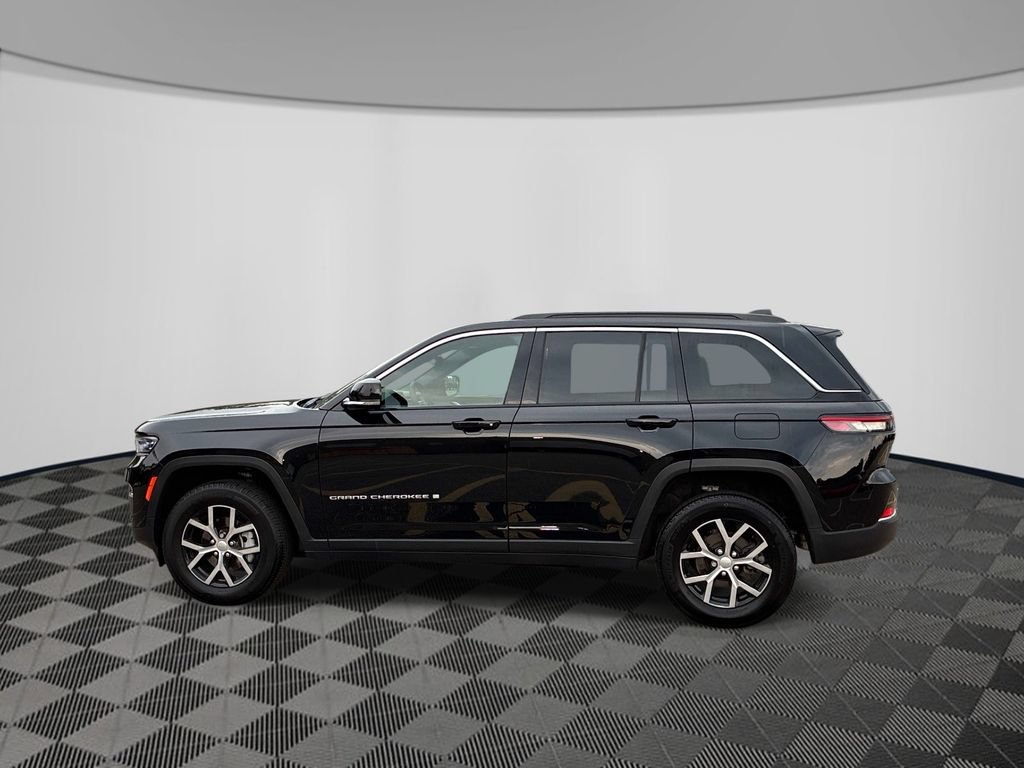 Certified 2025 Jeep Grand Cherokee Limited AWD/4WD image 4