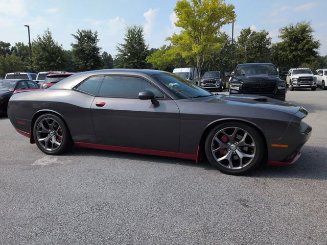 Used 2015 Dodge Challenger R/T w/ Quick Order Package 22B R/T RWD image 2