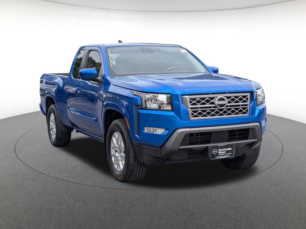 Used 2024 Nissan Frontier SV w/ SV Convenience Package RWD image 3