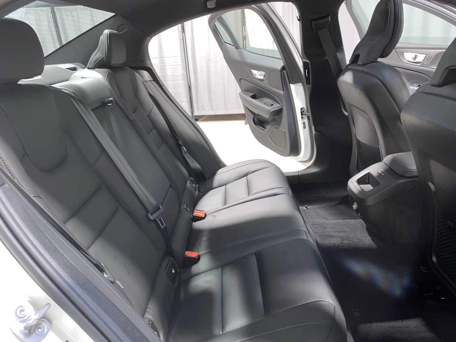 Used 2023 Volvo S60 B5 Plus w/ Climate Package AWD/4WD image 13