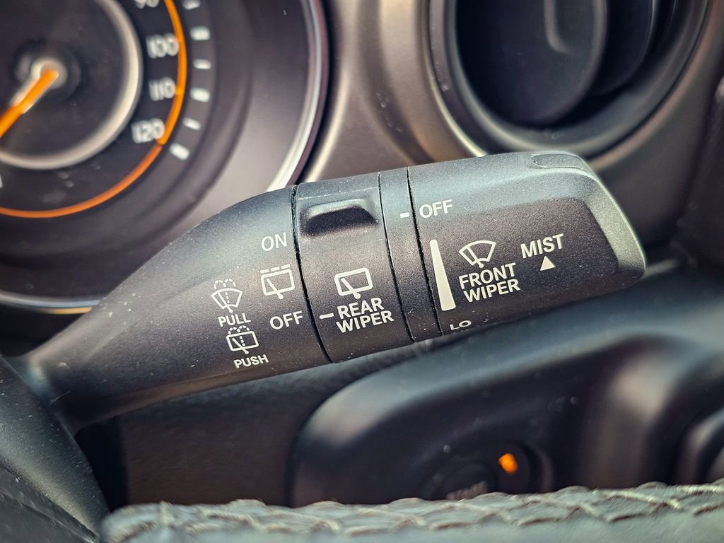 Certified 2022 Jeep Wrangler Willys AWD/4WD image 15