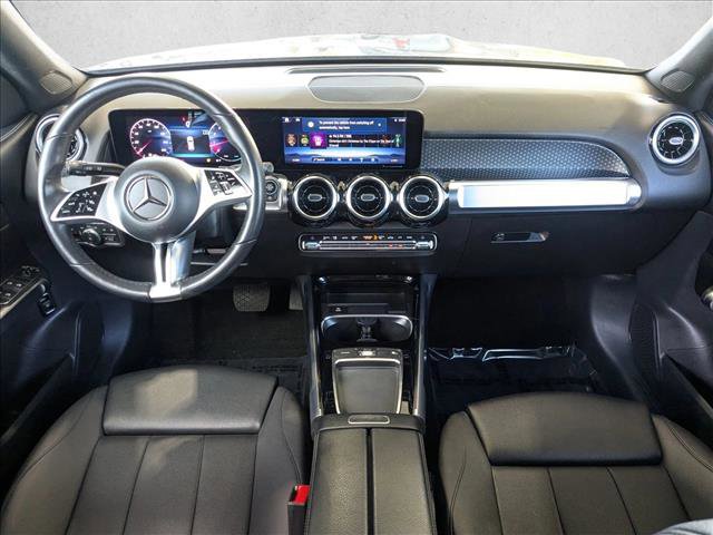 Used 2025 Mercedes-Benz GLB 250 image 16