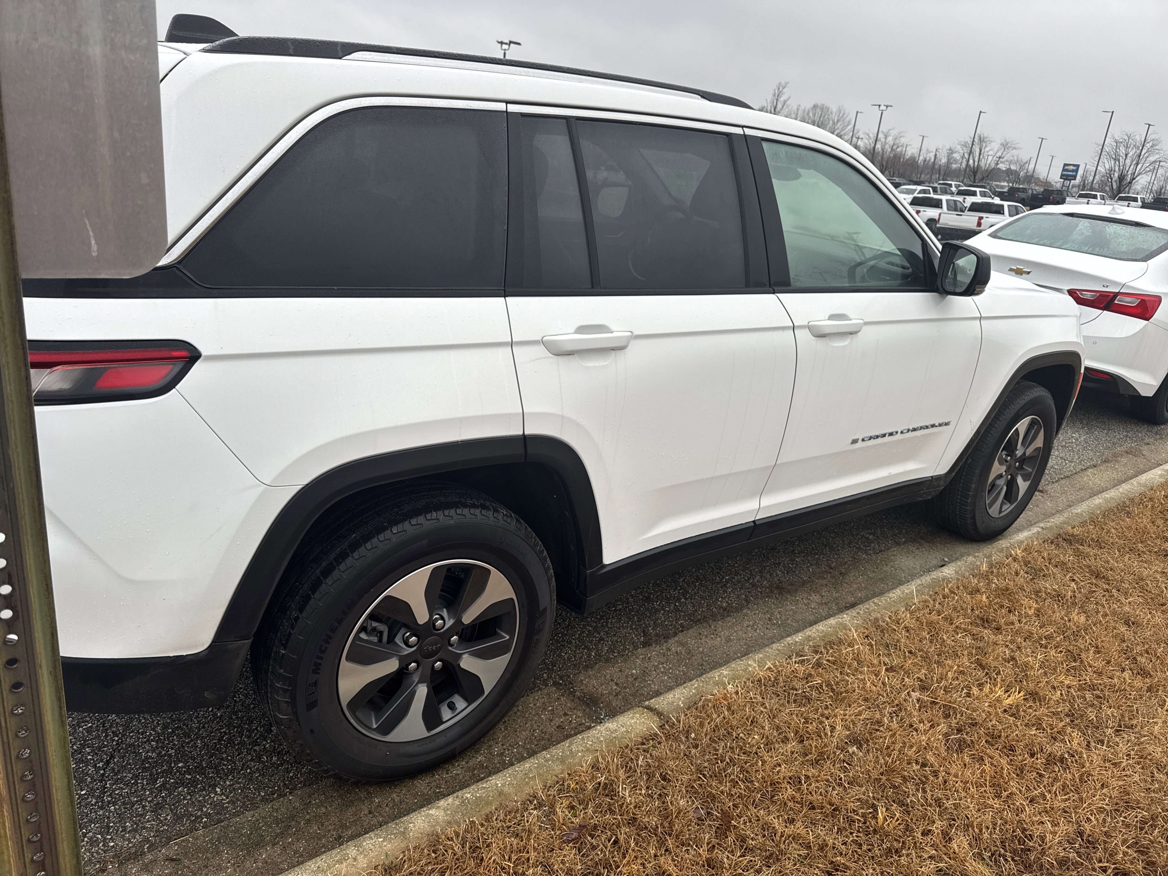 Used 2023 Jeep Grand Cherokee 4WD 4xe image 10