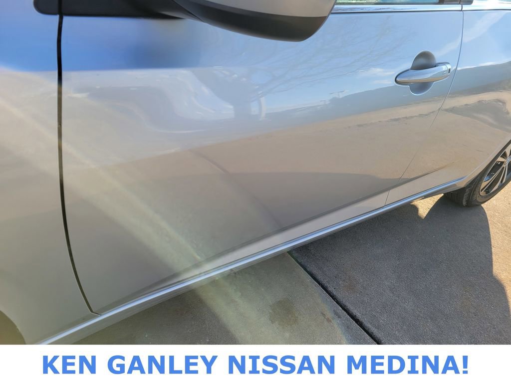 Used 2023 Nissan Sentra SV image 11