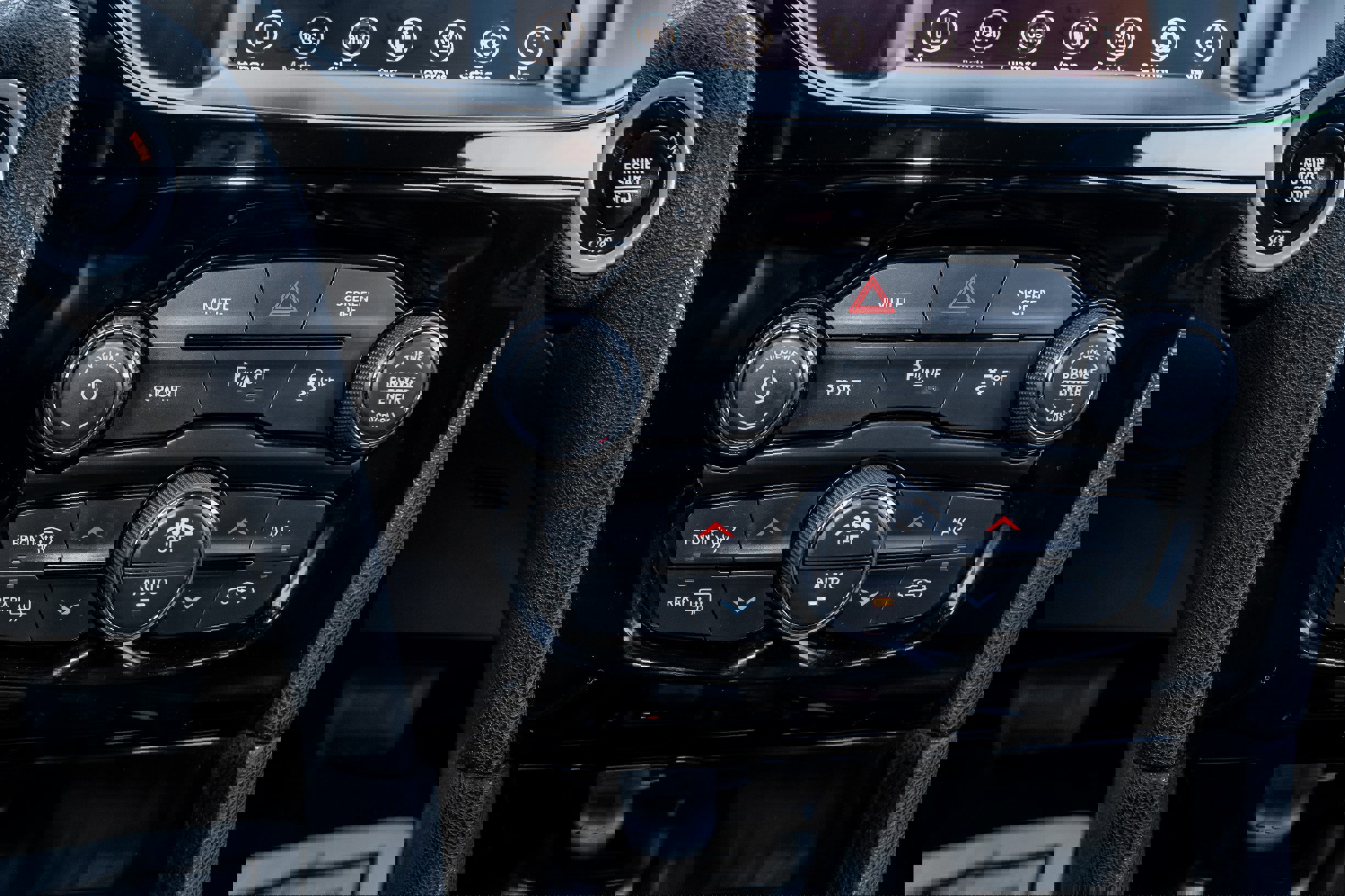 Used 2021 Chrysler 300 S image 23