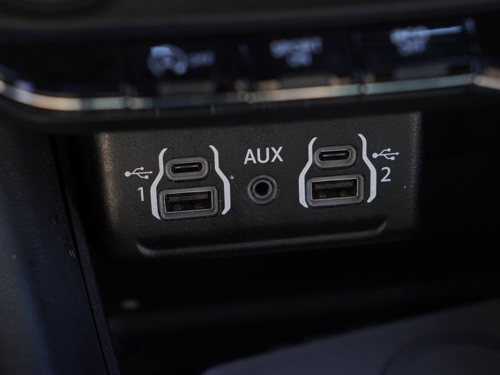 Used 2023 Dodge Durango GT image 8