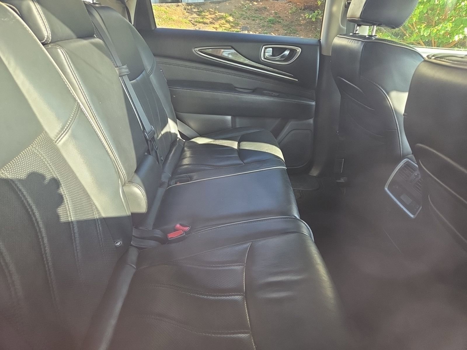 Used 2018 INFINITI QX60 FWD image 8