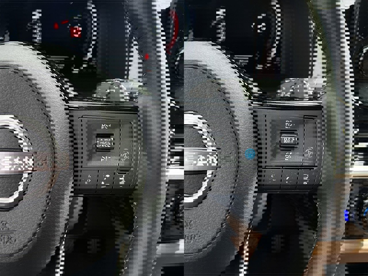 Certified 2024 Nissan Pathfinder Platinum w/ Cargo Package image 12