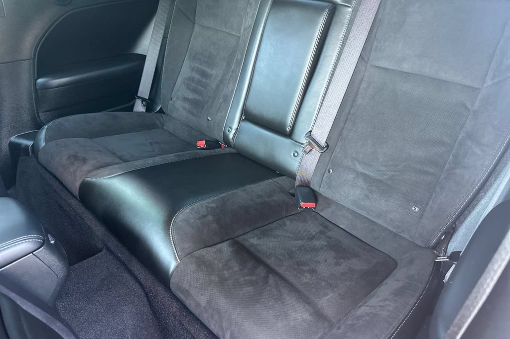 Used 2022 Dodge Challenger R/T Scat Pack RWD image 15