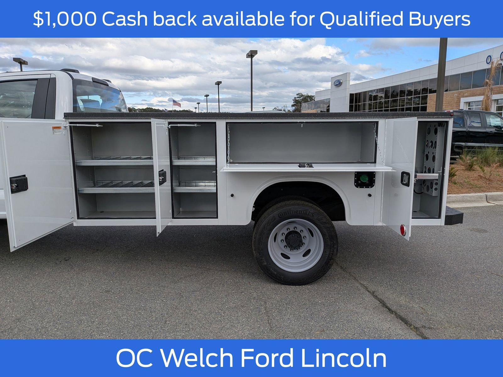 New 2026 Ford F550 4x4 Regular Cab Super Duty w/ XL Chrome Package image 6