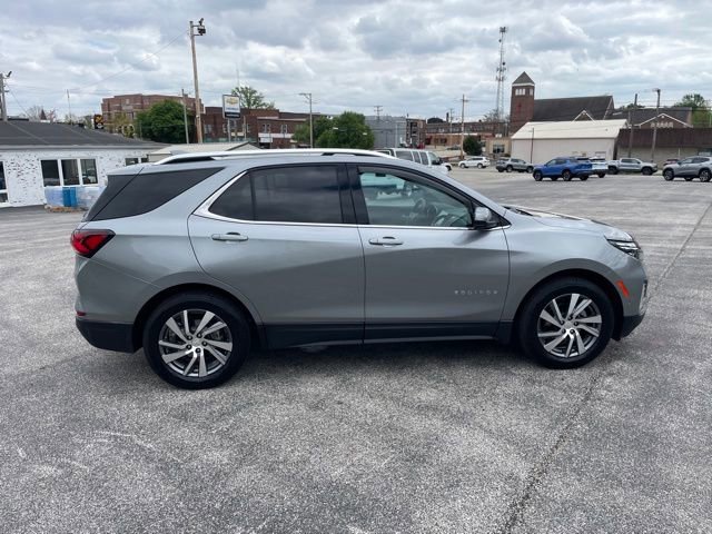 Used 2023 Chevrolet Equinox Premier image 4