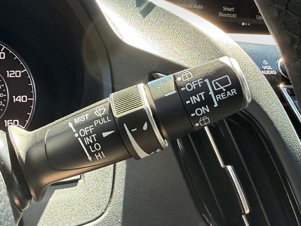 Used 2025 Acura RDX SH-AWD image 31