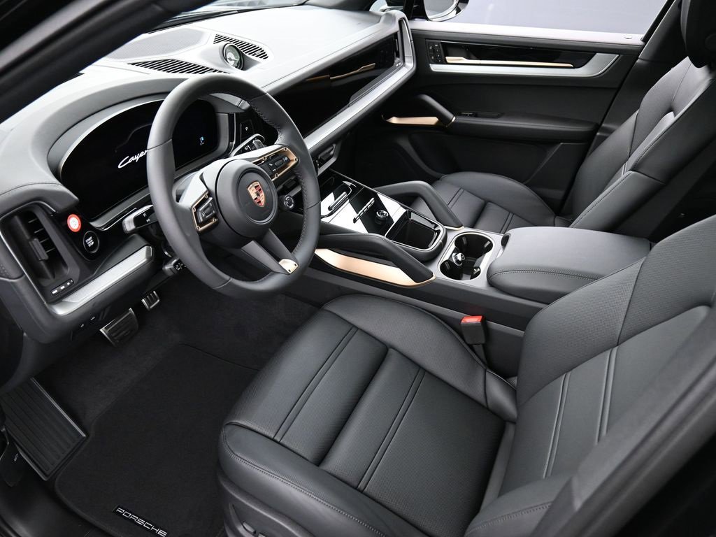 New 2026 Porsche Cayenne S image 4